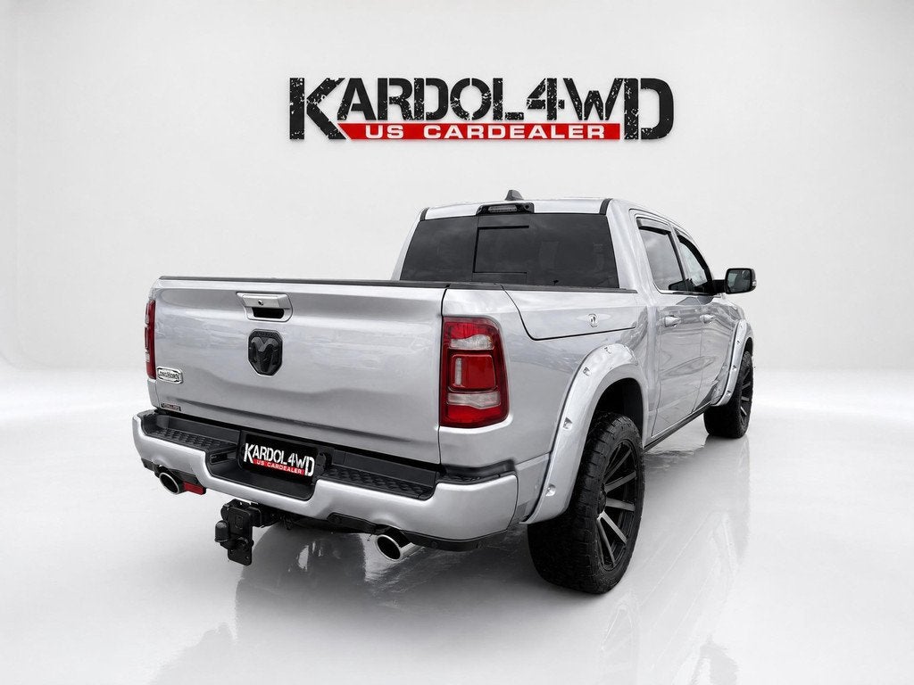 Dodge DODGE RAM 5,7 V8 Hemi Longhorn - Night edition | LPG |, Automaat, Gebruikt, 5654 cc, 402 pk