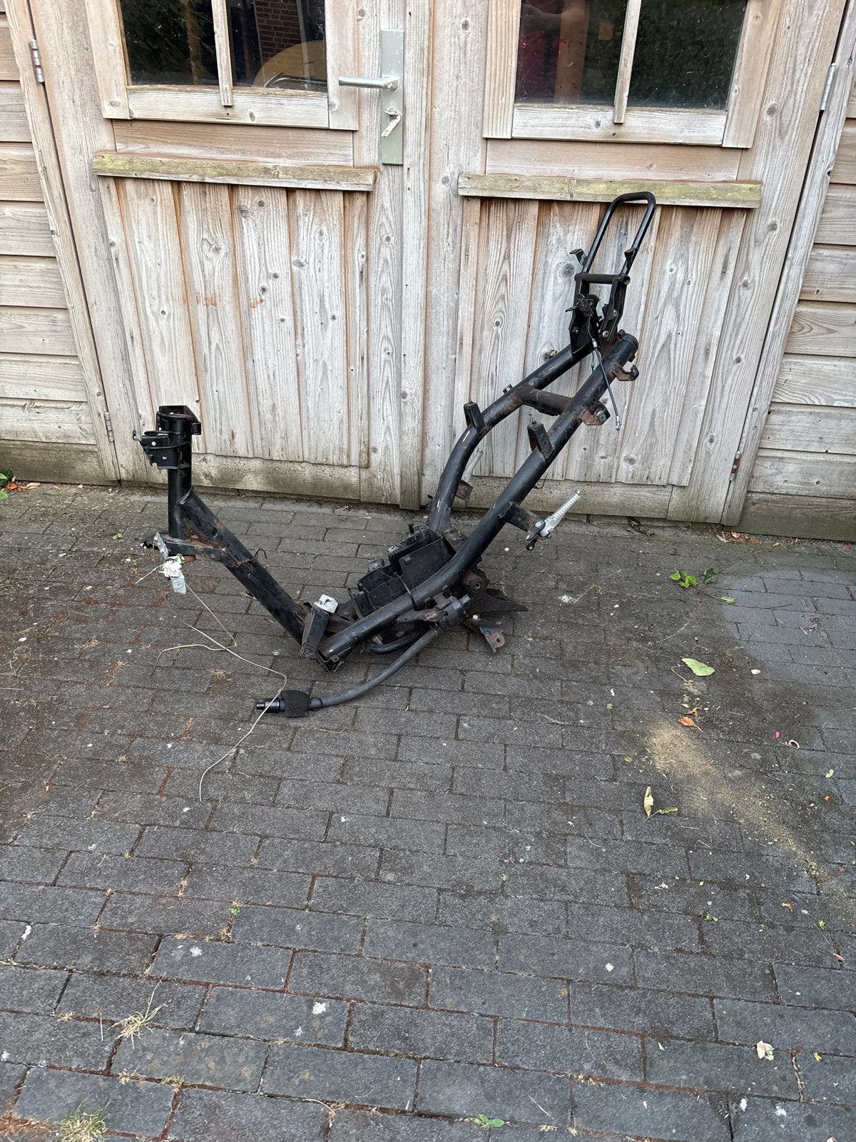 Peugeot Speedfight 2 frame - gratis af te halen zonder 123, Fietsen en Brommers, Brommeronderdelen | Scooters, Ophalen, Gebruikt