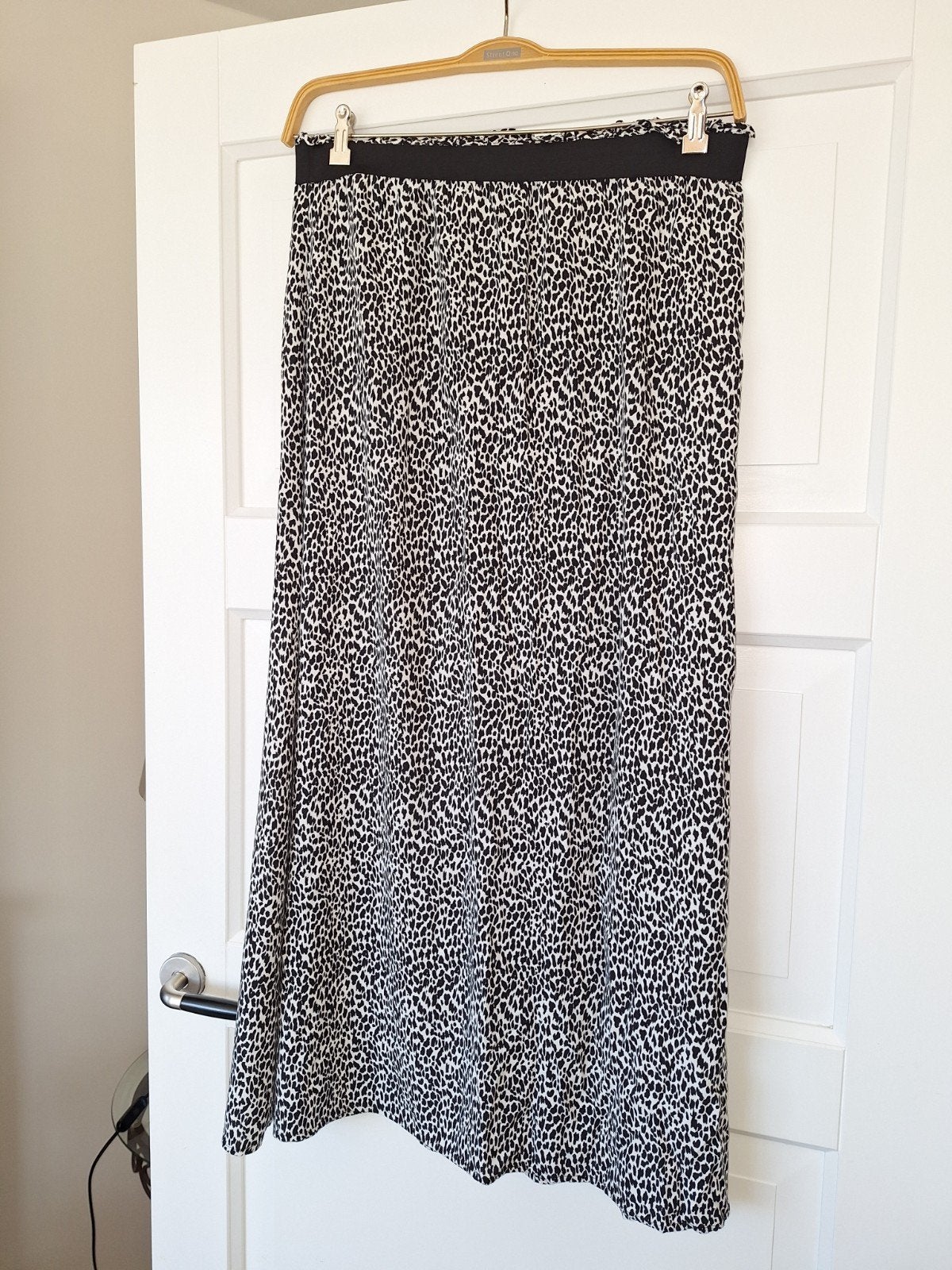 lange rok Casual Ladies mt L 42, Ophalen of Verzenden, Zo goed als nieuw, Onder de knie, Casual Ladies