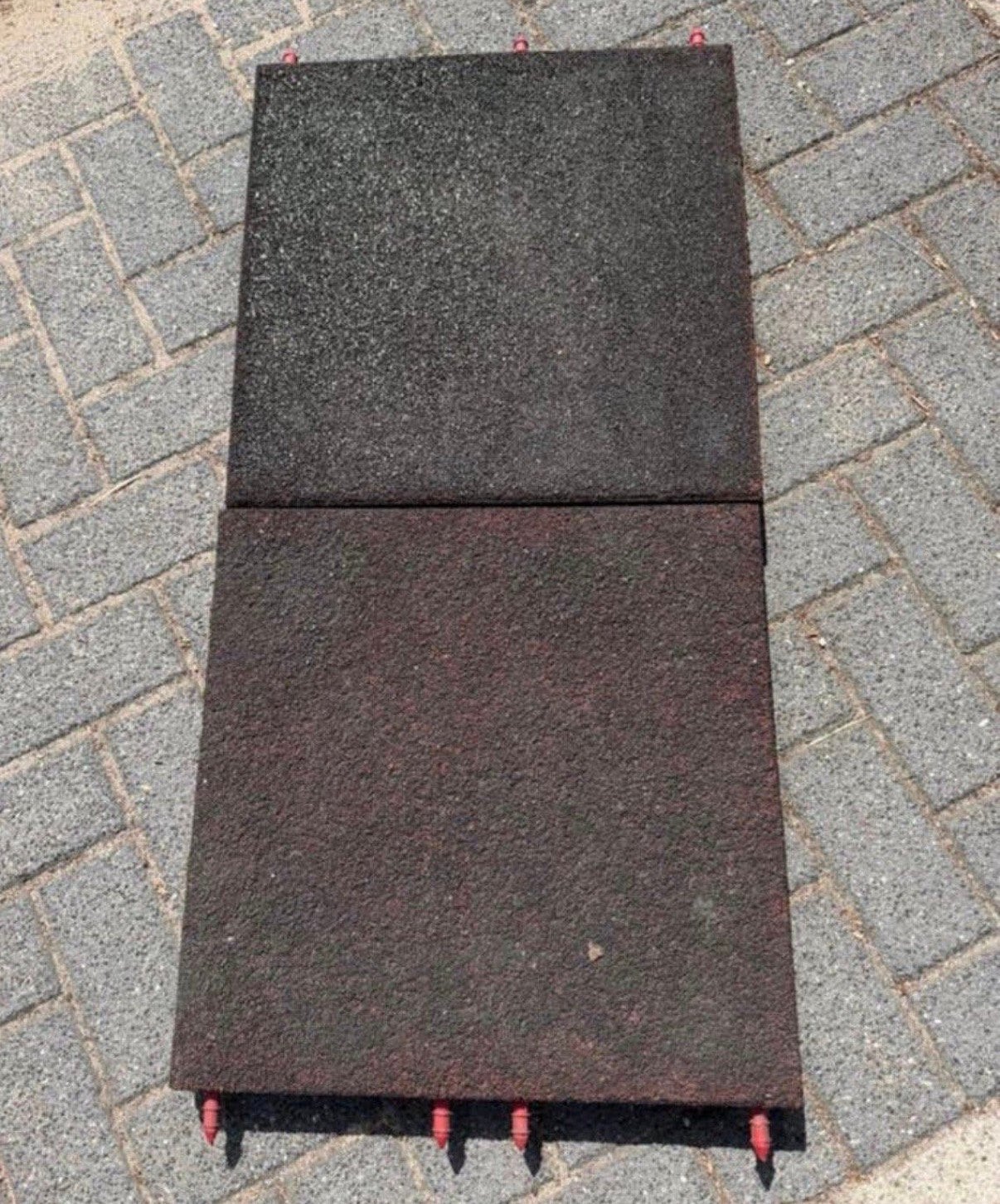 Rubberen tegels ca 50x50x6 speeltoestel zwembad stal ed 20m2, Ophalen, Gebruikt, Overige typen, Rubber