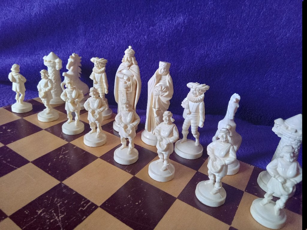 Vintage schaakset, Hobby en Vrije tijd, Gezelschapsspellen | Bordspellen, Een of twee spelers, Ophalen of Verzenden, Gebruikt