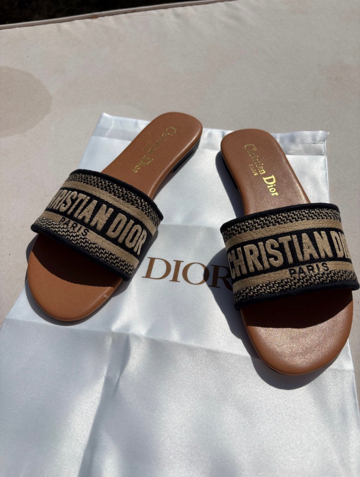 Luxe dames slippers, Kleding | Dames, Ophalen, Zo goed als nieuw