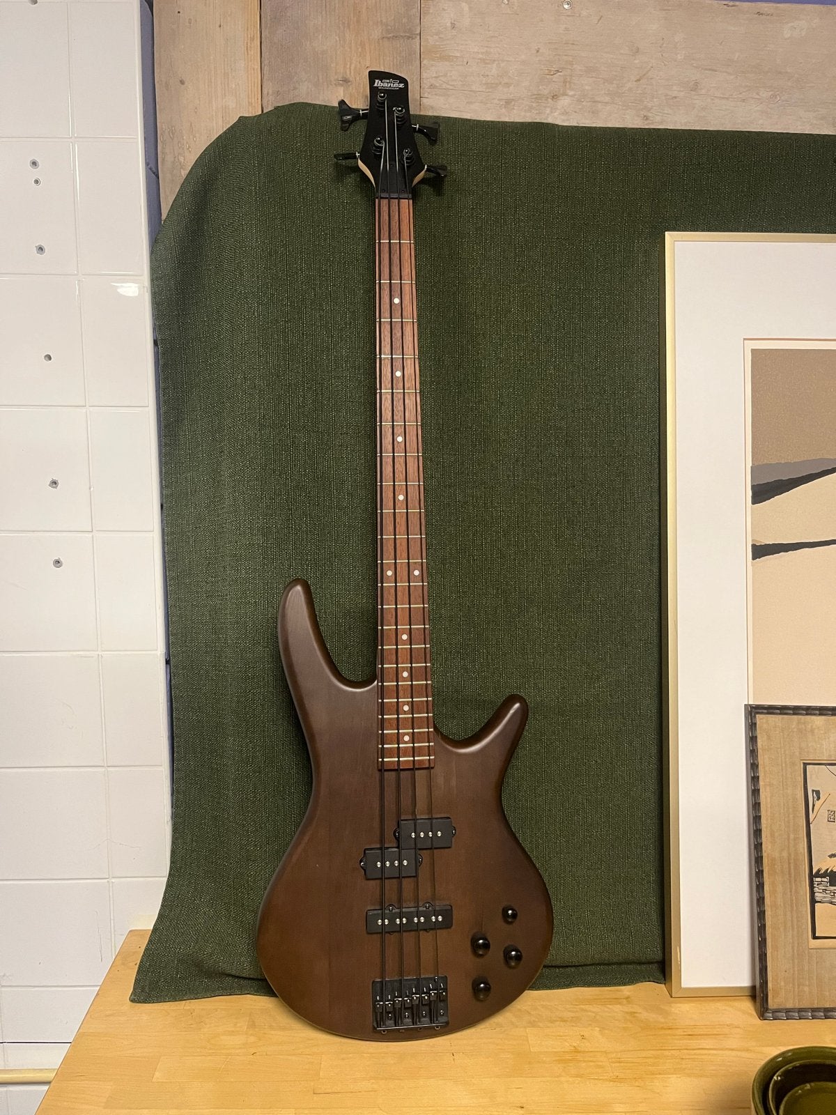 Ibanez GSR200B basgitaar - Zo goed als nieuw, Ophalen of Verzenden, Zo goed als nieuw, Elektrisch, 6-snarig