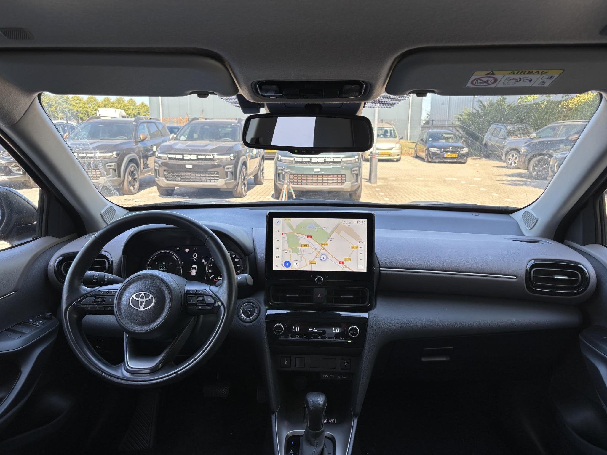 Toyota Yaris Cross 1.5 Hybrid 130 Executive l Apple Carplay/, Auto's, Toyota, 1195 kg, Gebruikt, 1490 cc, Bedrijf