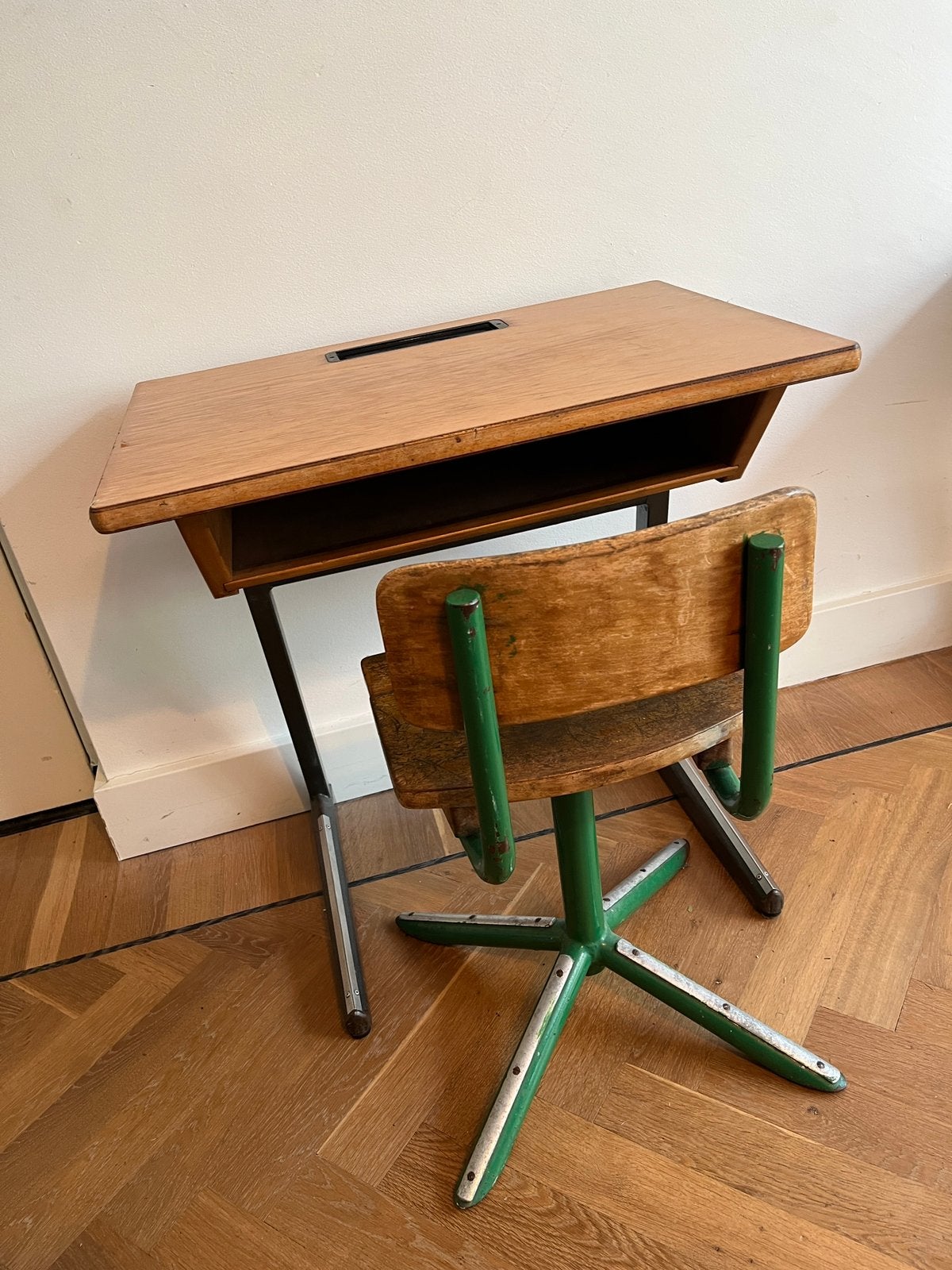 Vintage schooltafeltje, Ophalen of Verzenden, Gebruikt, Stoel(en)