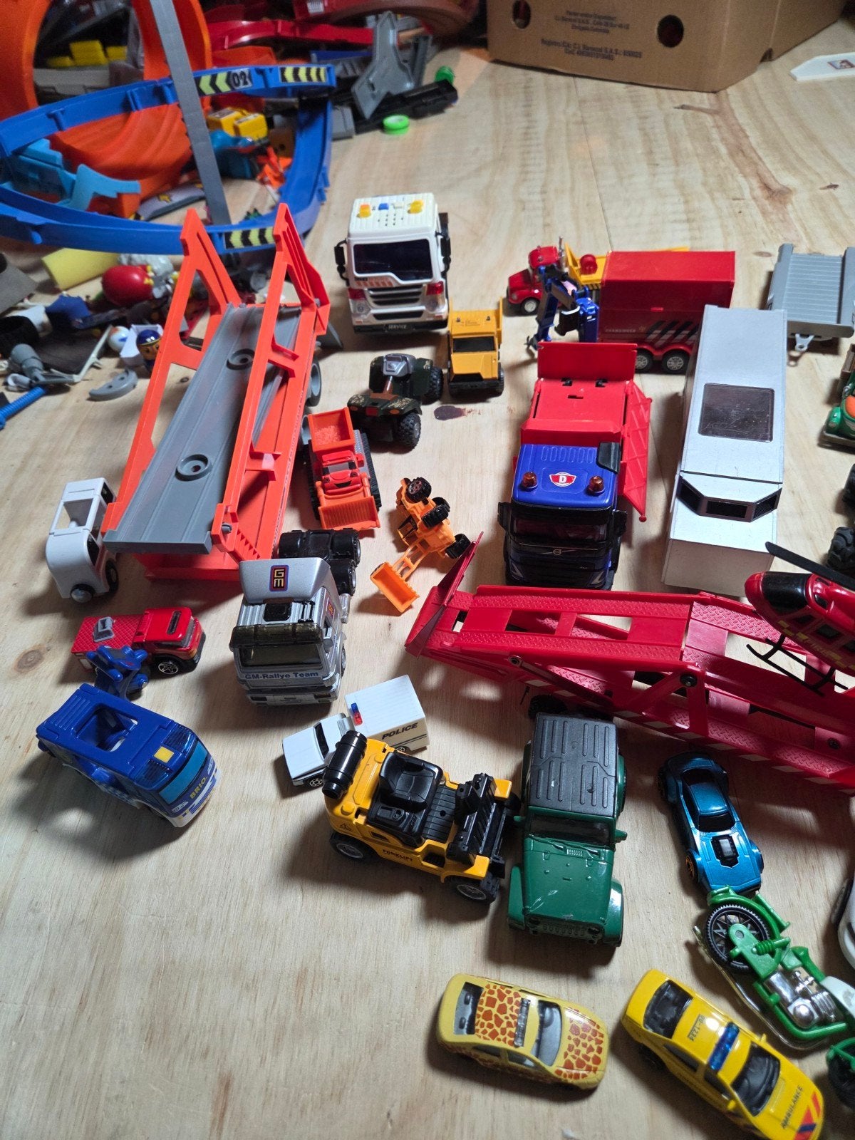 Grote collectie speelgoedauto's en voertuigen, Ophalen of Verzenden, Gebruikt