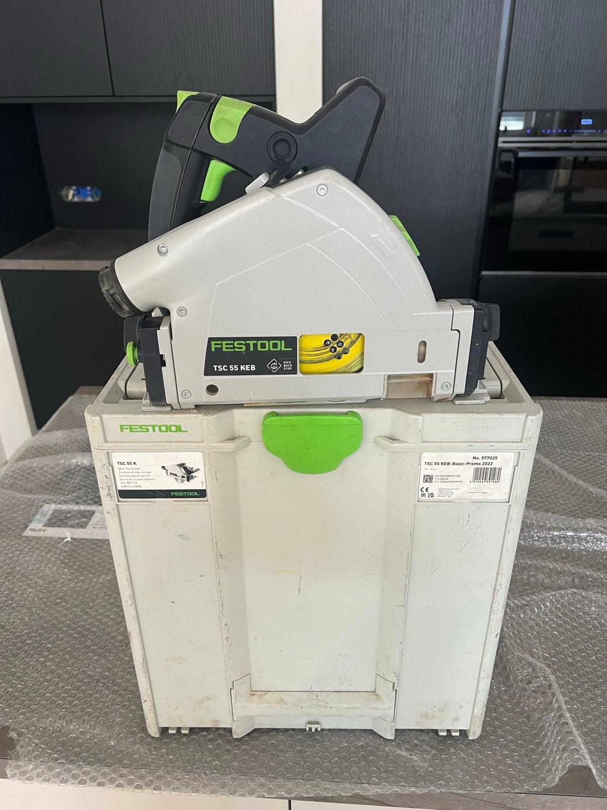 FESTOOL TSC 55 KEB invalzaag incl. 5.2ah accu & accessoires, Doe-het-zelf en Verbouw, Gereedschap | Zaagmachines, Ophalen of Verzenden