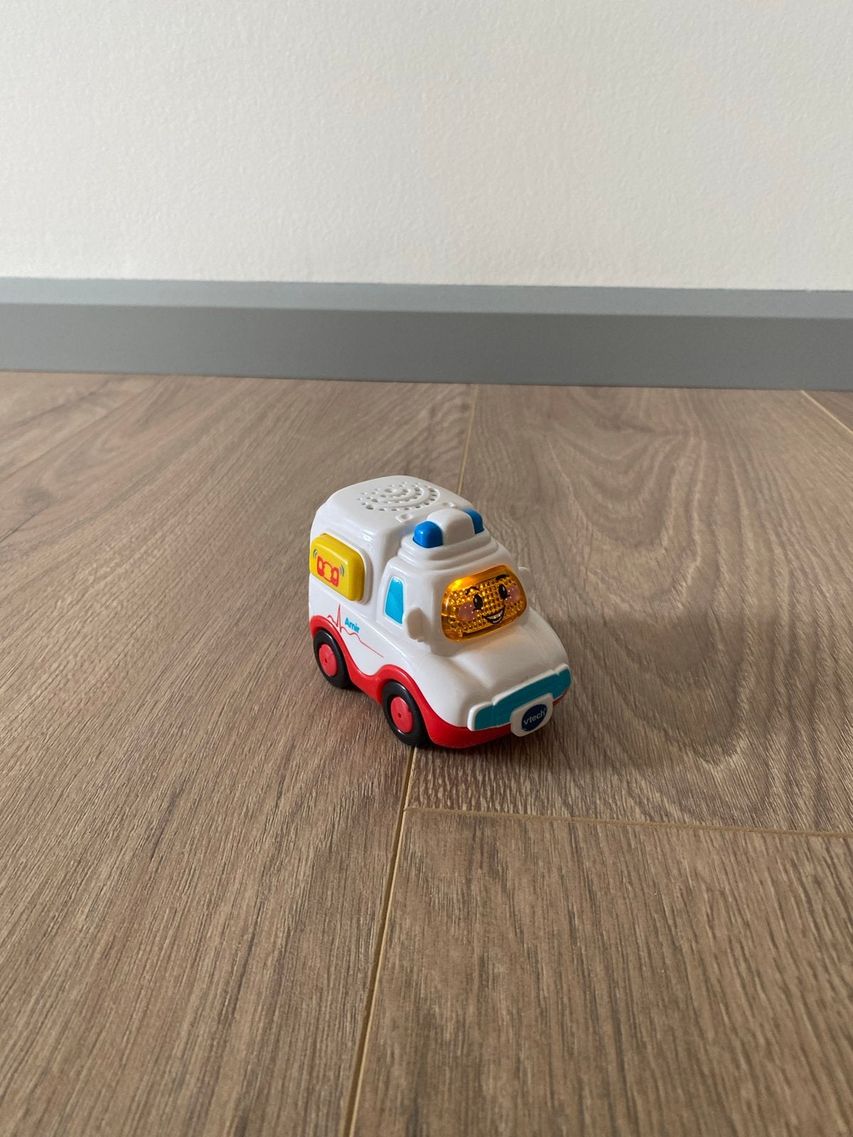 VTech Toet Toet Auto's Amir Ambulance, Ophalen, Gebruikt