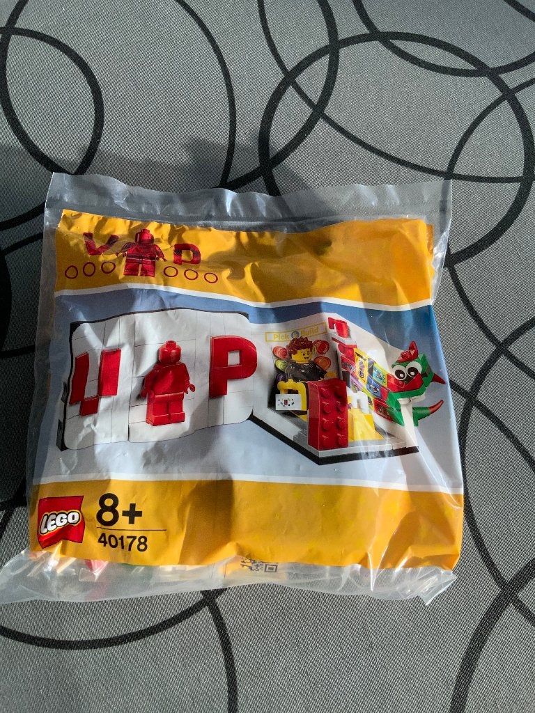 Nieuw Lego 40178 Iconische VIP-set, in verzegelde polybag., Kinderen en Baby's, Speelgoed | Duplo en Lego, Overige thema's, Verzenden