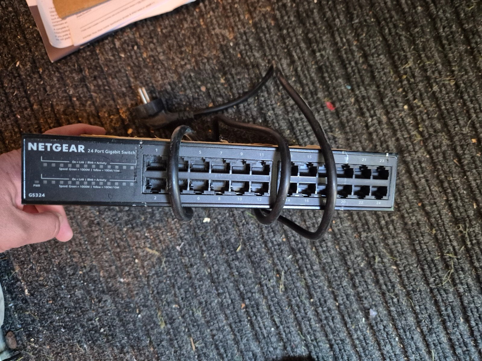 Netgear GS324 24-Poorts Gigabit Switch, Computers en Software, Ophalen of Verzenden, Zo goed als nieuw