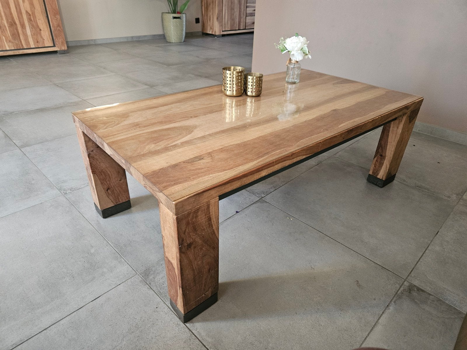 Henders & Hazel Priego Salontafel - Massief Hout, Huis en Inrichting, Tafels | Salontafels, Gebruikt, 100 tot 150 cm, Modern, robuust