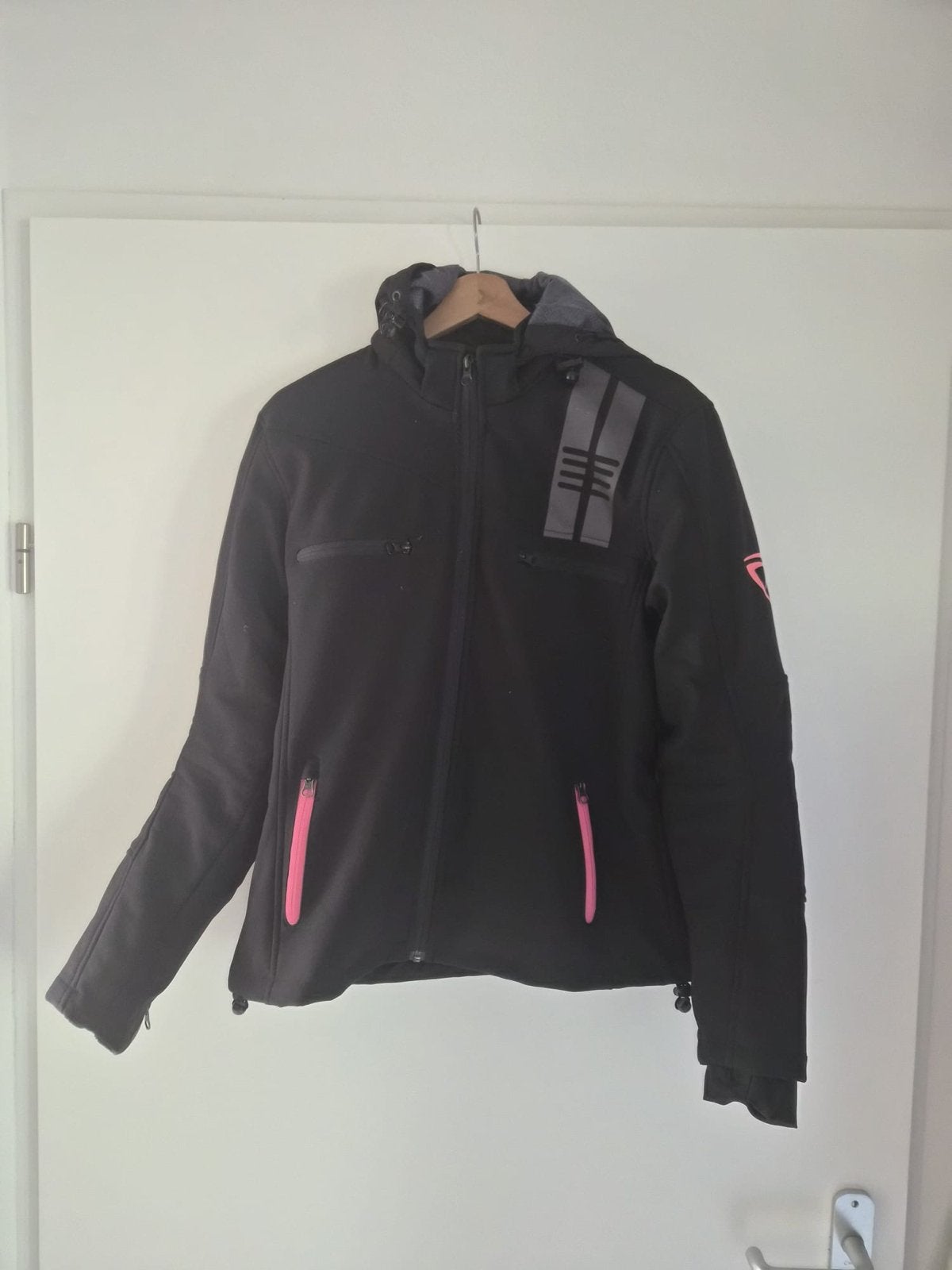 Dames motorjas maat 40 - Comfortabel en stijlvol, Motoren, Kleding | Motorkleding, Jas | textiel, Dames, Tweedehands, Ophalen of Verzenden