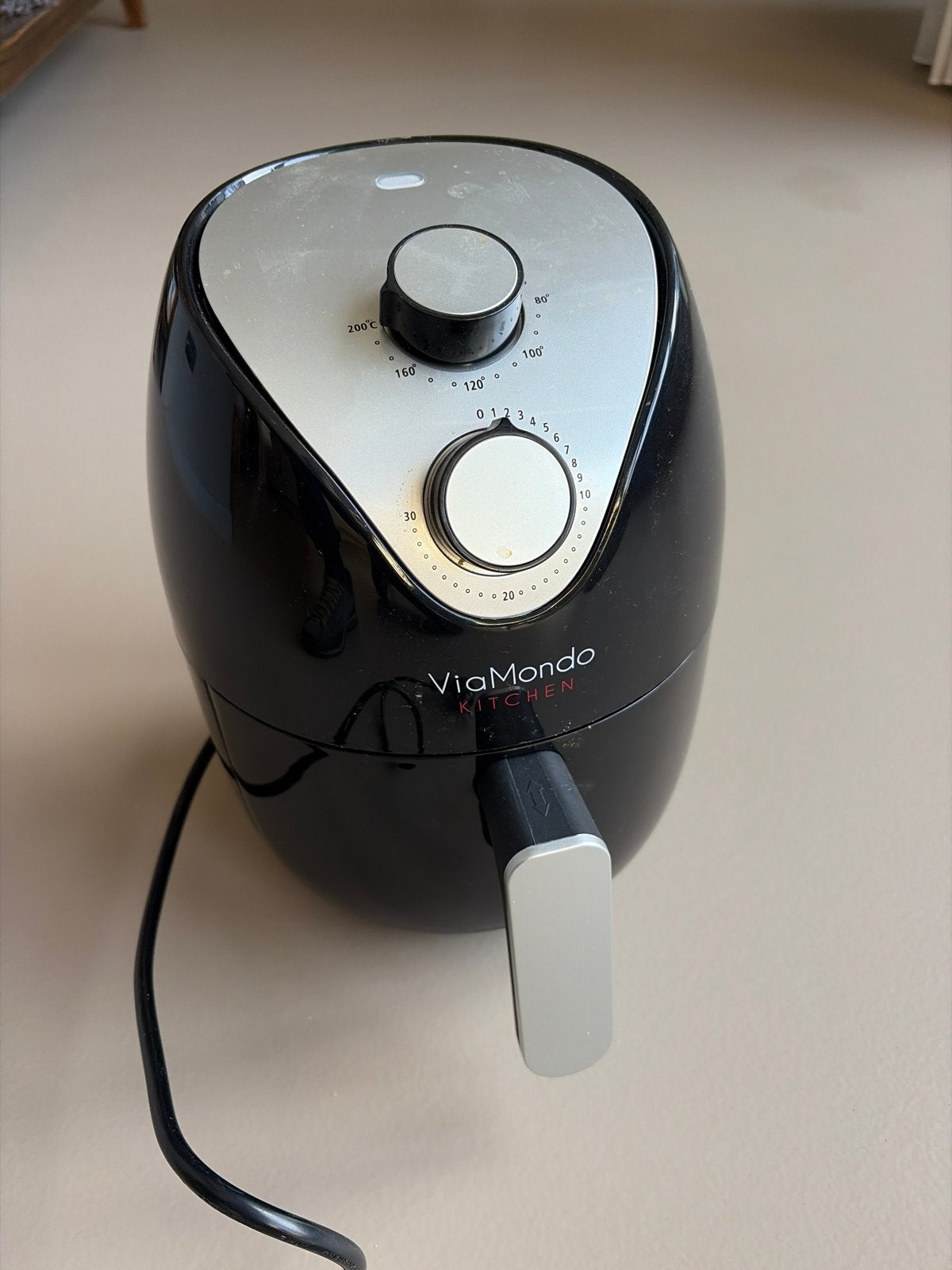 ViaMondo Kitchen Campfryer - Compacte Airfryer voor Camping, Ophalen of Verzenden, Zo goed als nieuw, Airfryer, Minder dan 750 gram