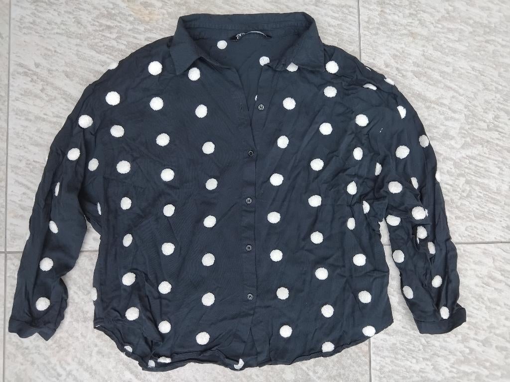 Zara blouse donker blauw grote stippen wit maat M, Kleding | Dames, Blouses en Tunieken, Maat 38/40 (M), Blauw, Zara, Ophalen of Verzenden