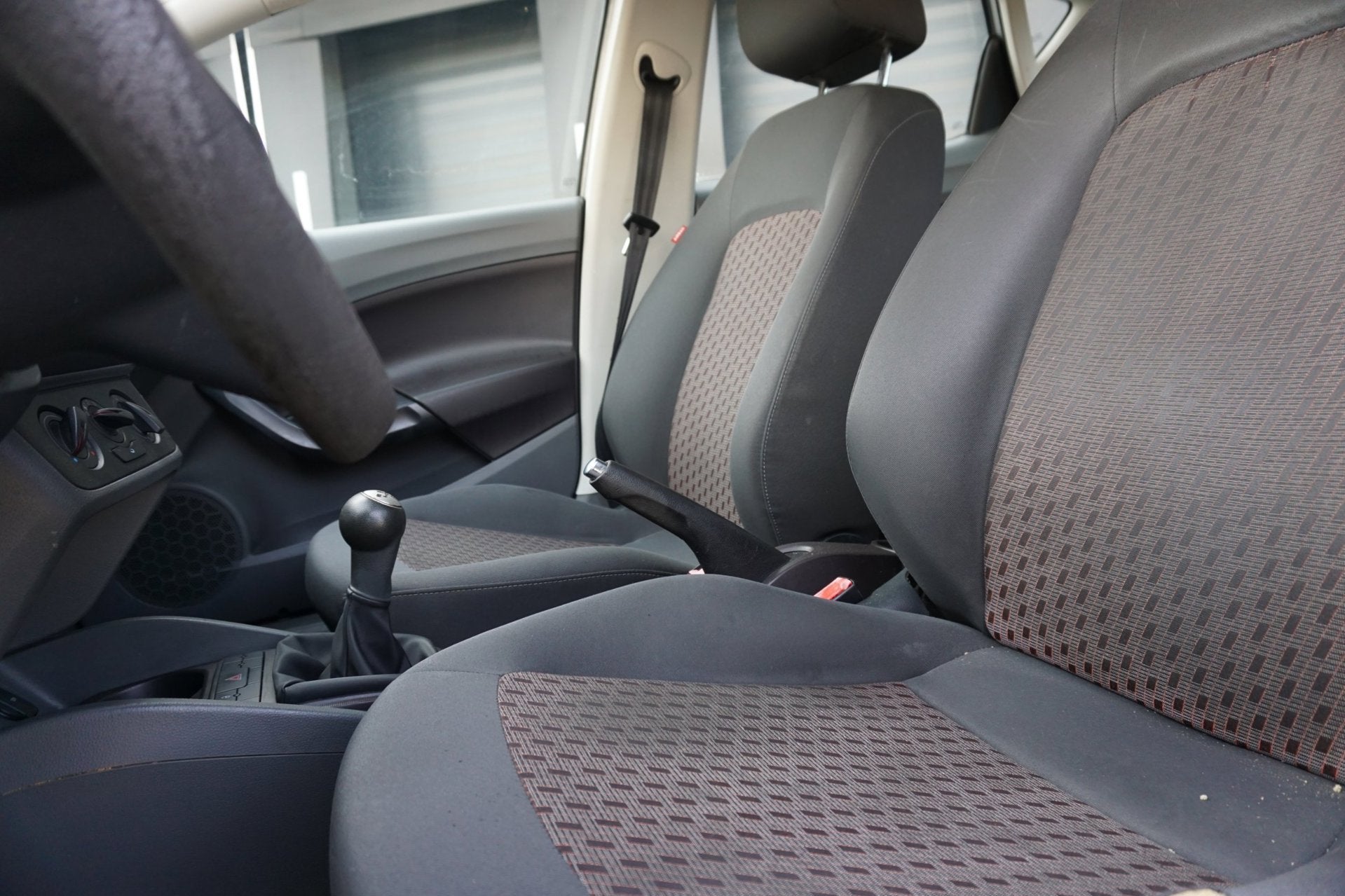 Seat Ibiza 1.2 Club *Nieuwe Ketting*, Auto's, Seat, Voorwielaandrijving, Euro 5, Stof, Zwart