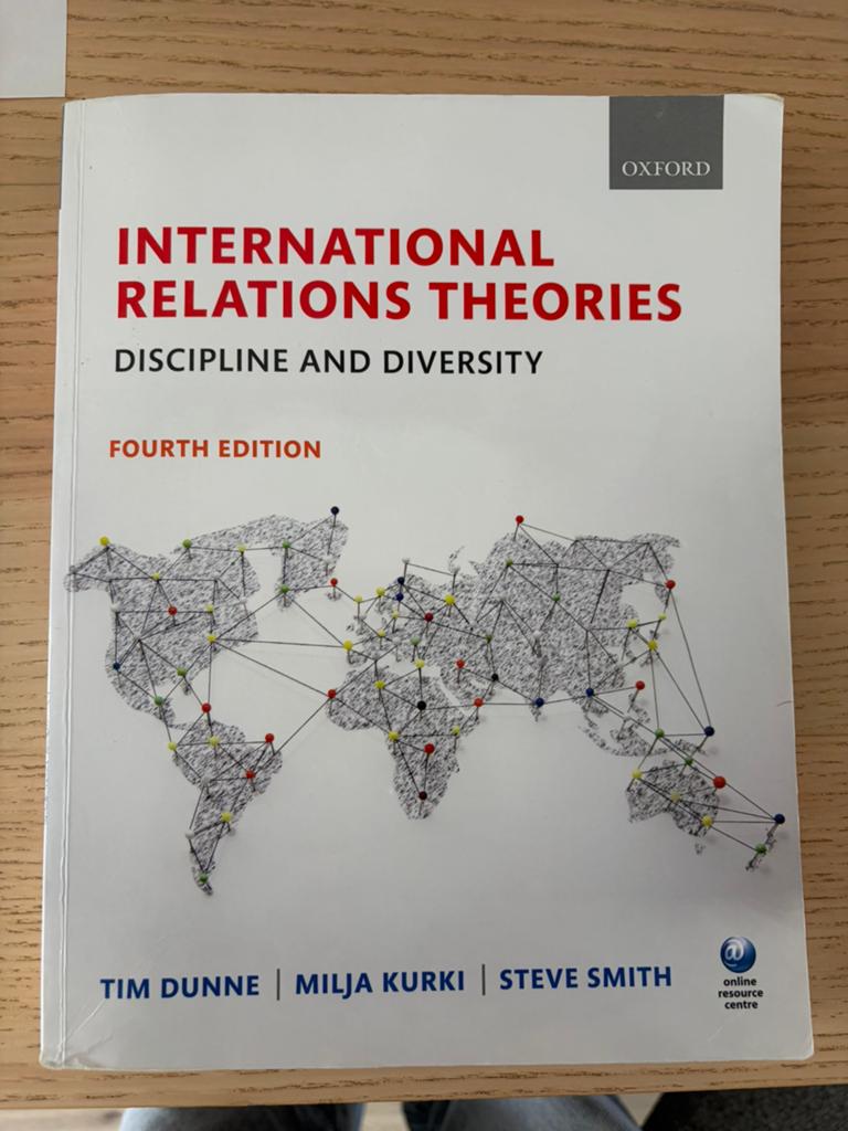 International Relations Theories ( Discipline and Diversity, Boeken, E-books, Geschiedenis en Politiek, Tim Dunne, Milja Kurki, Steve Smith