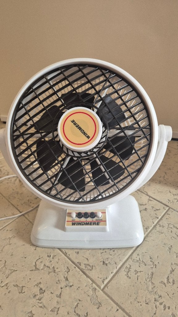 tafel ventilator, Witgoed en Apparatuur, Ventilatoren, Ophalen, Zo goed als nieuw, Tafelventilator