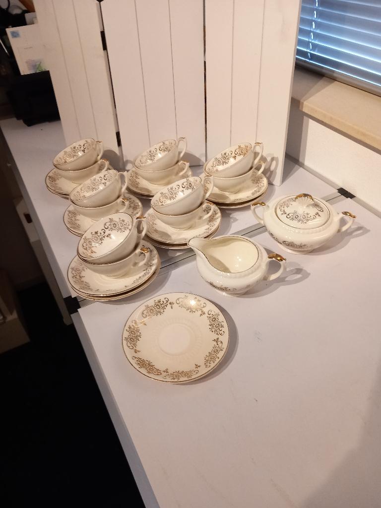 Mosa Maastricht theeservies, Huis en Inrichting, Keuken | Servies, Gebruikt, Kop(pen) en/of Schotel(s), Overige stijlen, Porselein