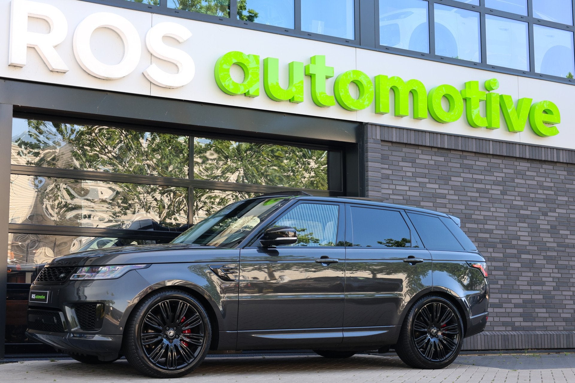 Land Rover Range Rover Sport P400e HSE Dynamic Stealth | NAP, 404 pk, Gebruikt, Euro 6, 4 cilinders