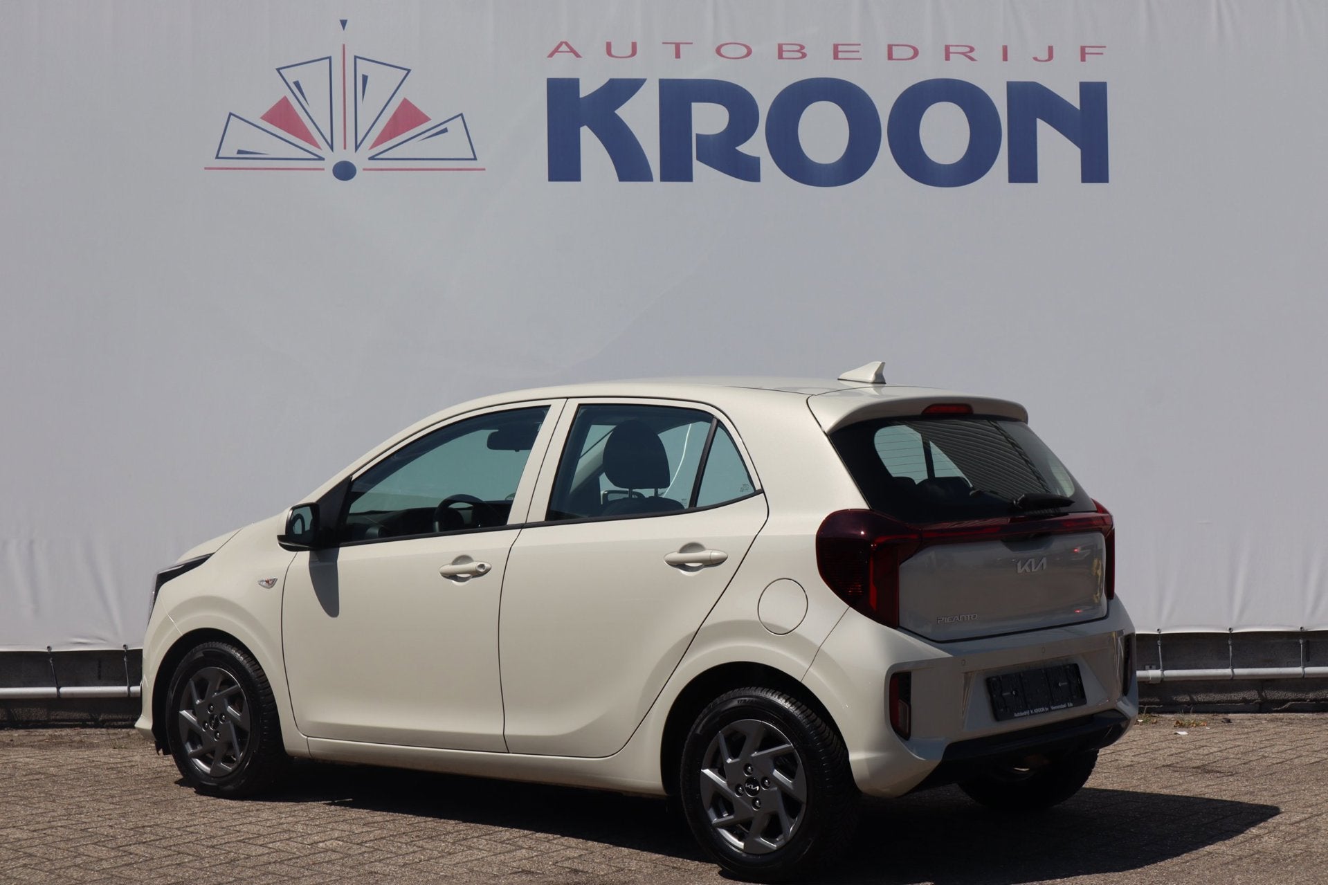 Kia Picanto 1.0 DPI DynamicPlusLine I Automaat I Cruise Cont, Dealer onderhouden, Stof, Zwart, 4 stoelen