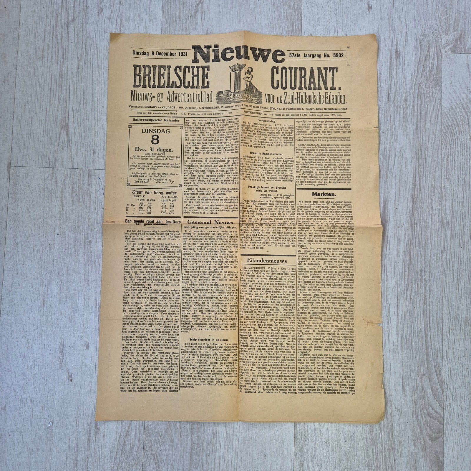 Nieuwe Brielsche Courant - 8 december 1931, Ophalen of Verzenden, Gelezen, Krant