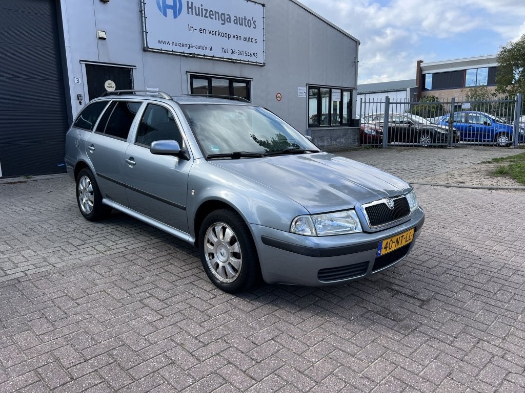 Skoda Octavia Combi 2.0 Rider (bj 2004, automaat), Auto's, Automaat, Gebruikt, 4 cilinders, 1984 cc