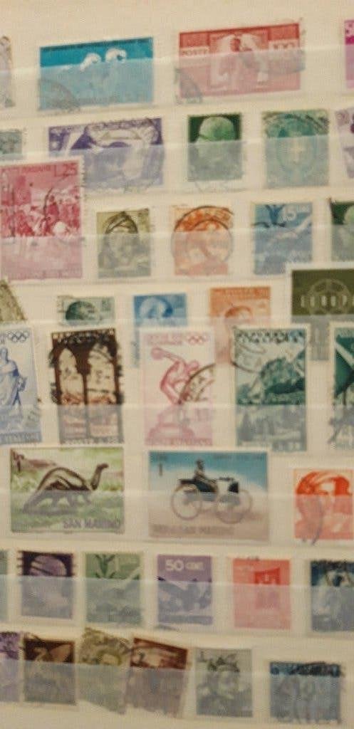 postzegels 4 mappen, Postzegels en Munten, Postzegels | Volle albums en Verzamelingen, Verzenden, Buitenland
