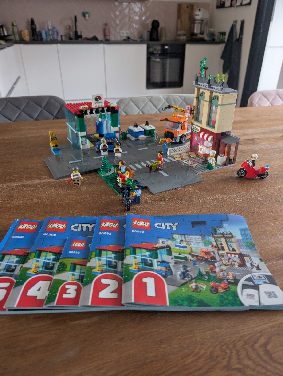Lego City 60292 stadscentrum, Kinderen en Baby's, Speelgoed | Duplo en Lego, Ophalen of Verzenden