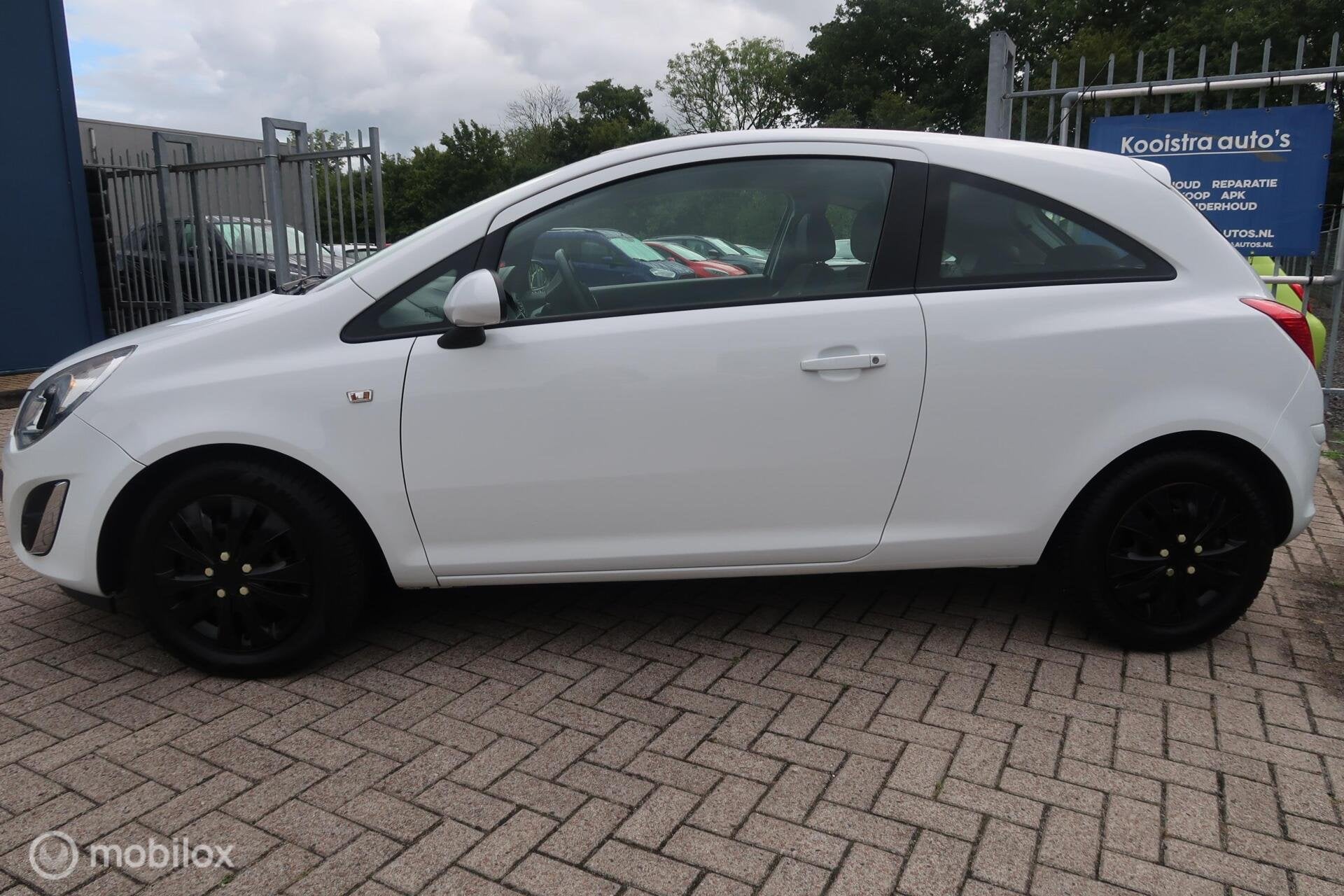 Opel Corsa 1.2 EcoFlex Anniversay Edition LPG, Voorwielaandrijving, Gebruikt, Zwart, 4 cilinders
