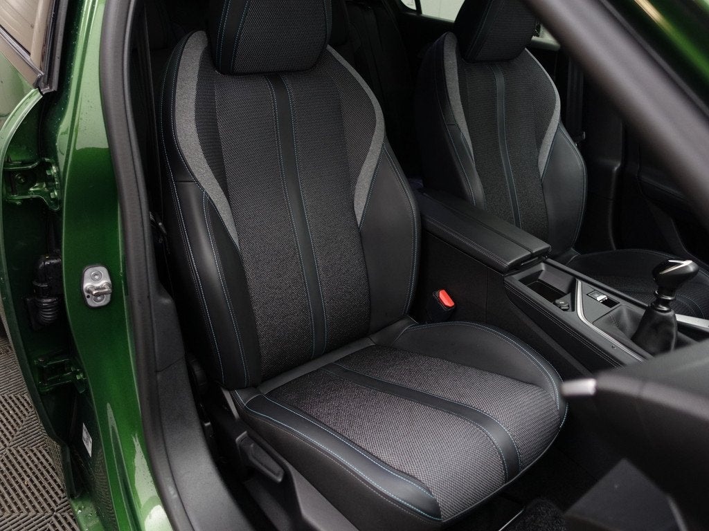 Peugeot 308 1.2 PureTech Allure Pack Business- 360 Camera, C, Auto's, Peugeot, Voorwielaandrijving, Gebruikt, 1199 cc, Met garantie (alle)