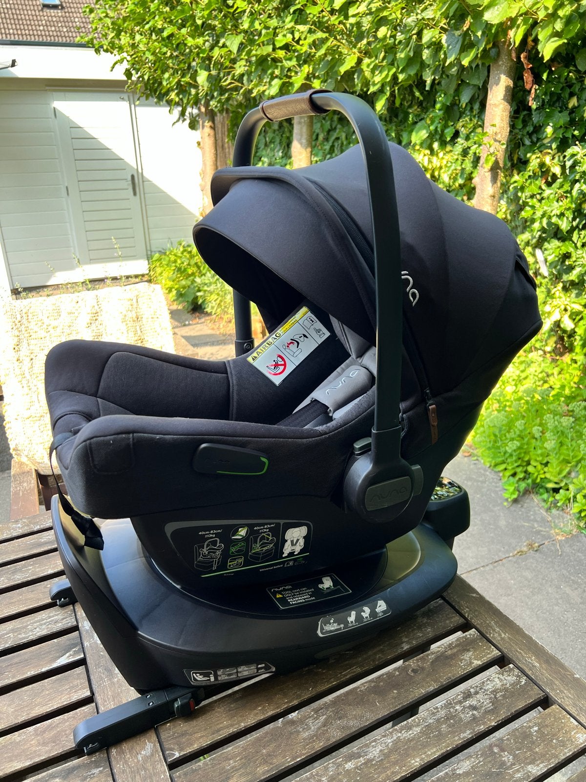 Nuna Pipa Next autostoel met 360 graden base, Kinderen en Baby's, Gebruikt, Zijbescherming, Isofix, 0 t/m 13 kg