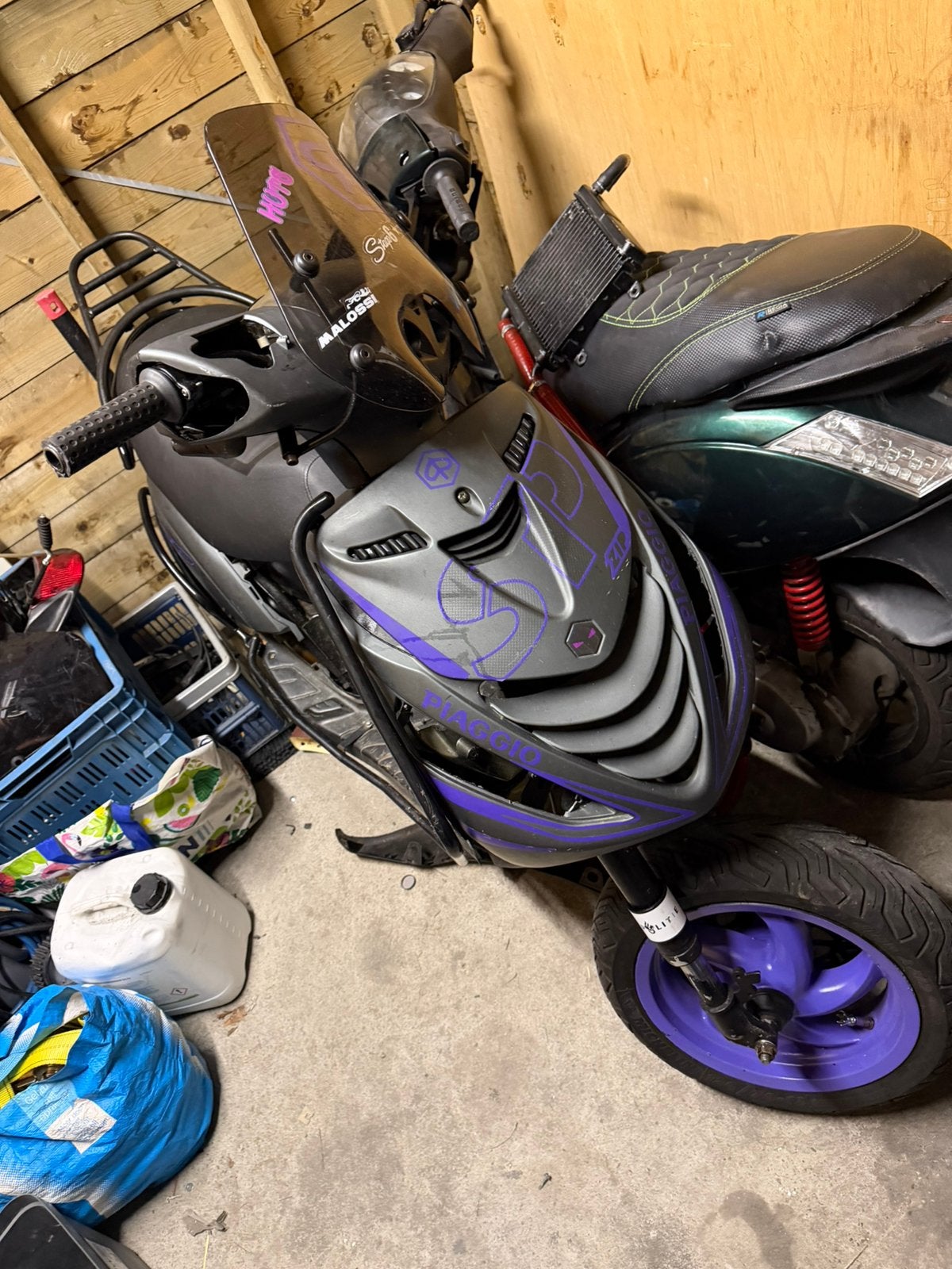 Piaggio zip 70cc (uk style) tekoop/teruil, Ophalen, Tweetakt, Zo goed als nieuw, 70 cc