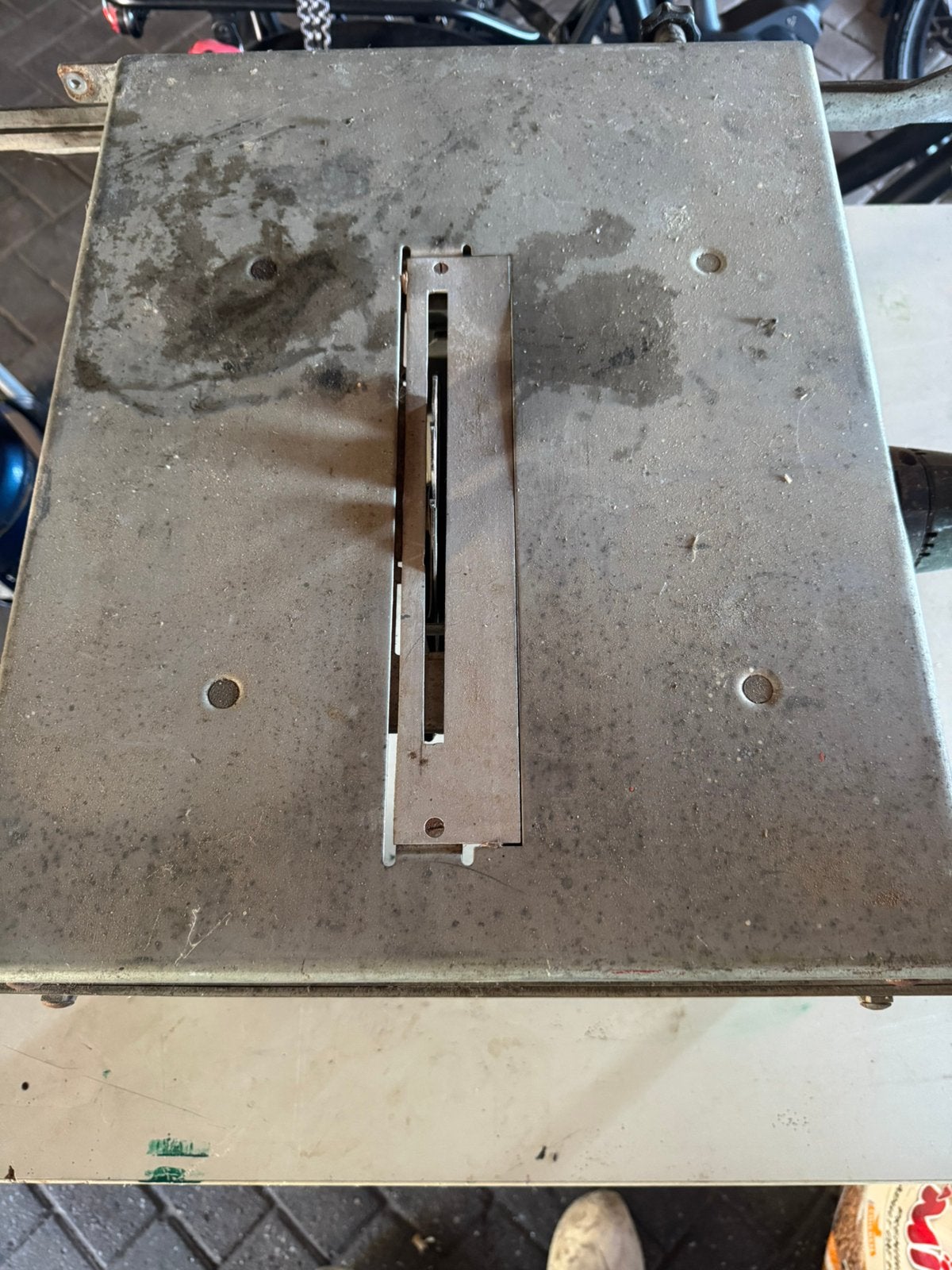 Tafelzaag/hobbyzaag, Ophalen, Gebruikt, Minder dan 600 watt, Cirkelzaag