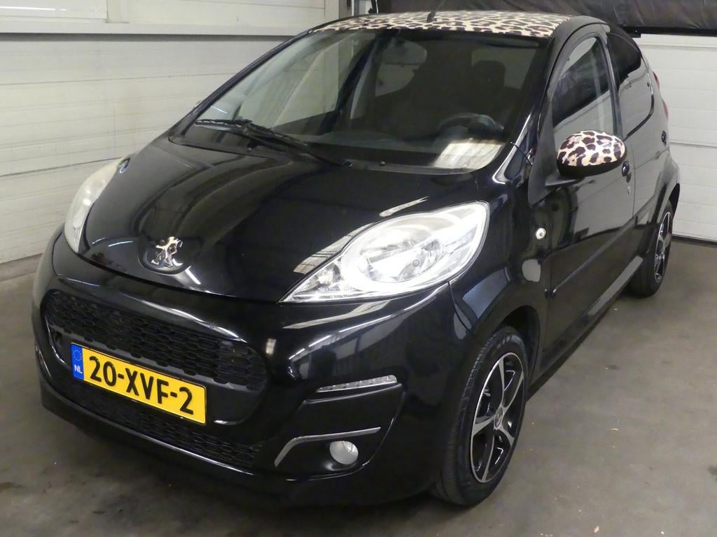 Peugeot 107 1.0 Envy - Airco - Panterprint - Weinig km NAP, Auto's, Peugeot, Voorwielaandrijving, Euro 5, Stof, Gebruikt