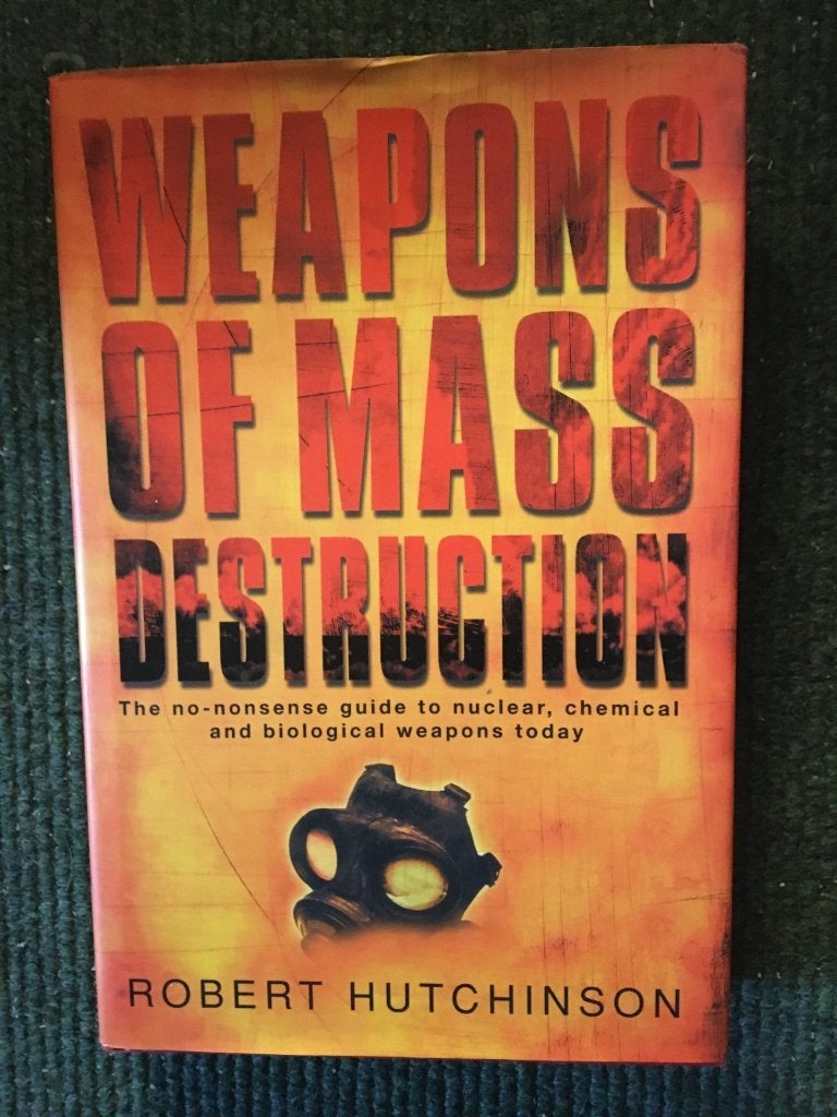 Weapons of mass destruction ; door Robert Hutchinson, Niet van toepassing, Ophalen of Verzenden, Zo goed als nieuw, Robert Hutchinson