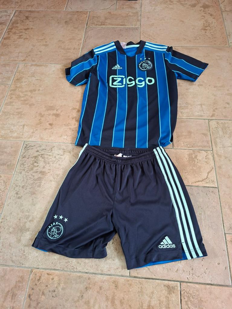 Ajax tenue maat 176 (seizoen 21-22), Maat XS of kleiner, Ophalen of Verzenden, Gebruikt, Set