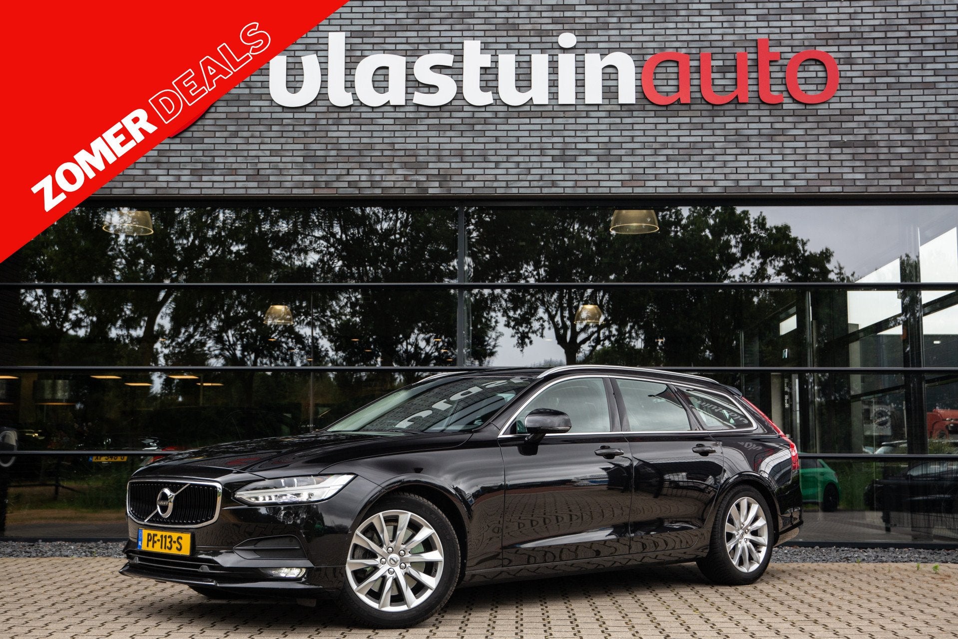 Volvo V90 2.0 T5 Momentum , Trekhaak, Adap. cruise, Carplay,, Auto's, 15 km/l, 4 cilinders, 1969 cc, Zwart