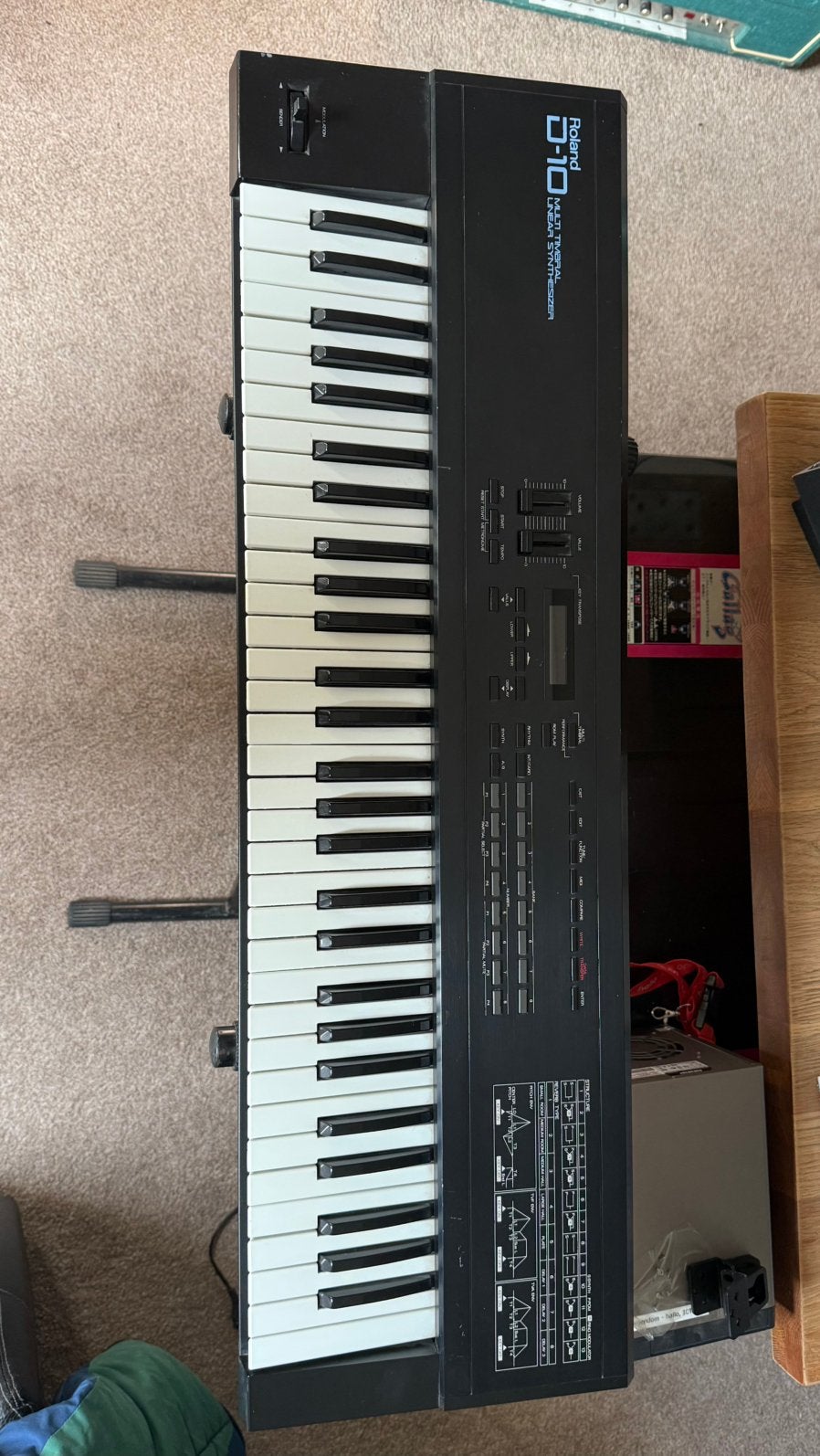 Roland d-10, Ophalen, Zo goed als nieuw, 61 toetsen, Roland