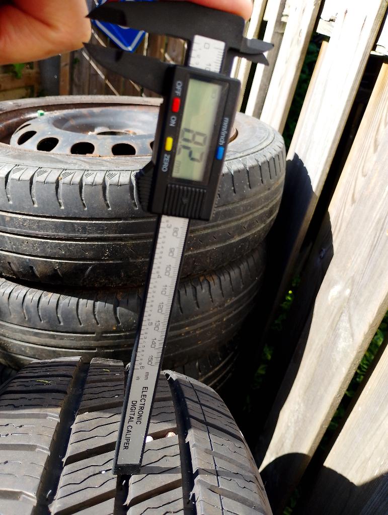 215/65 R16, Auto-onderdelen, Ophalen, Nieuw, Opel