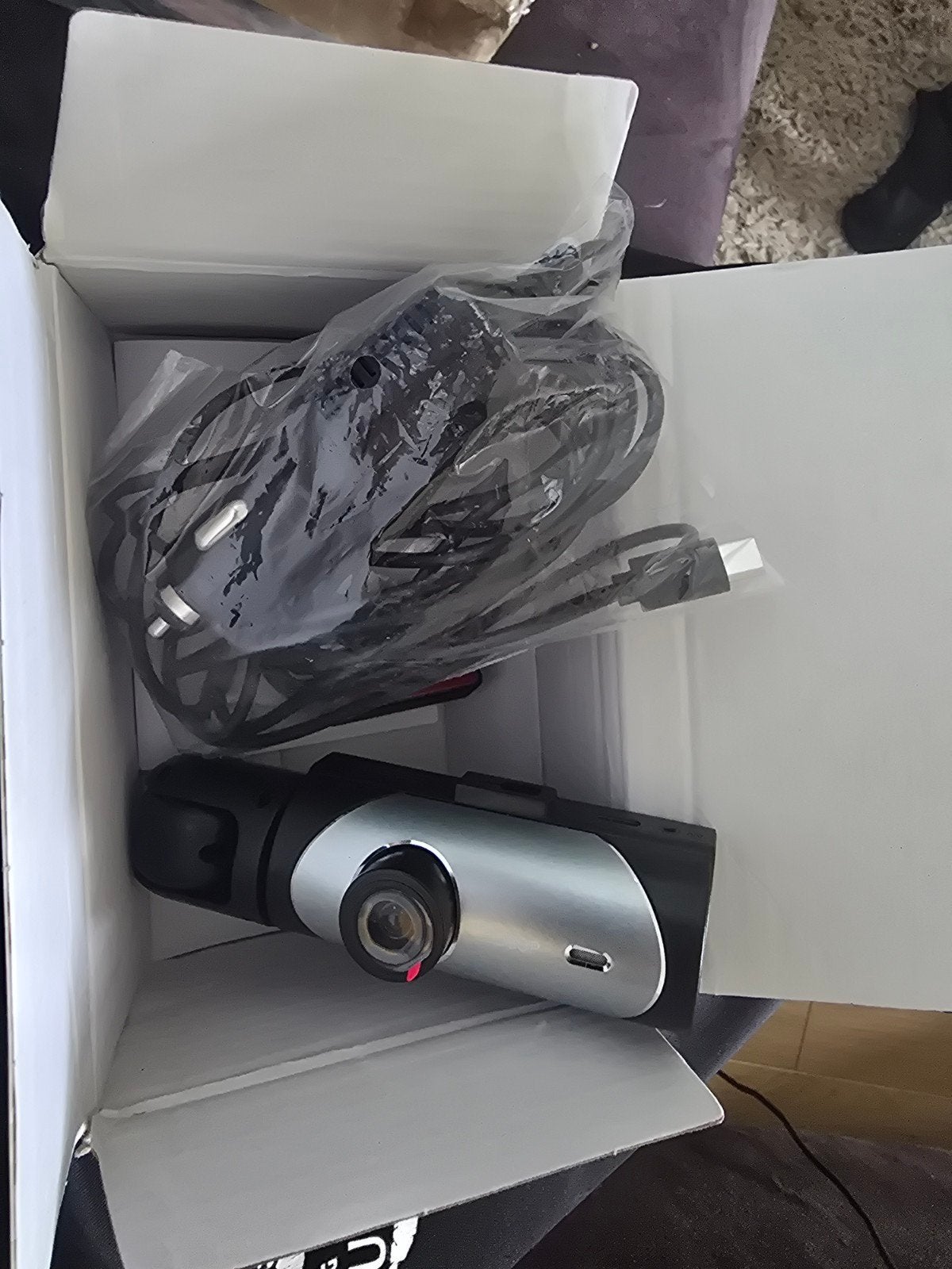 Dashcam met kabels en ophangsysteem, Auto diversen, Dashcams, Ophalen of Verzenden, Nieuw