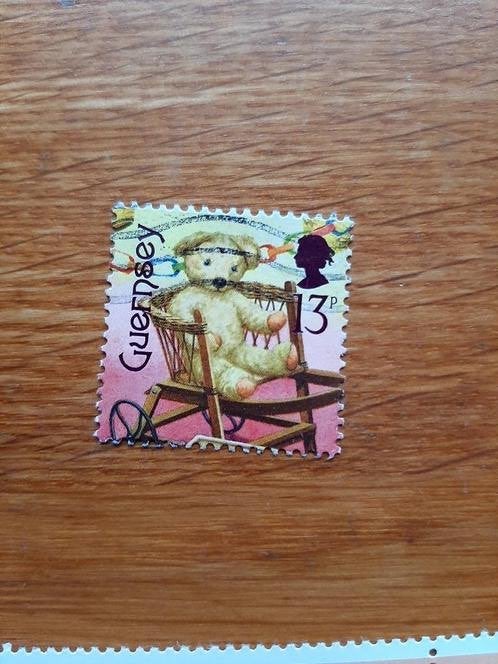 Guernsey, teddybeer op stoel, Verzenden, Overige landen, Gestempeld