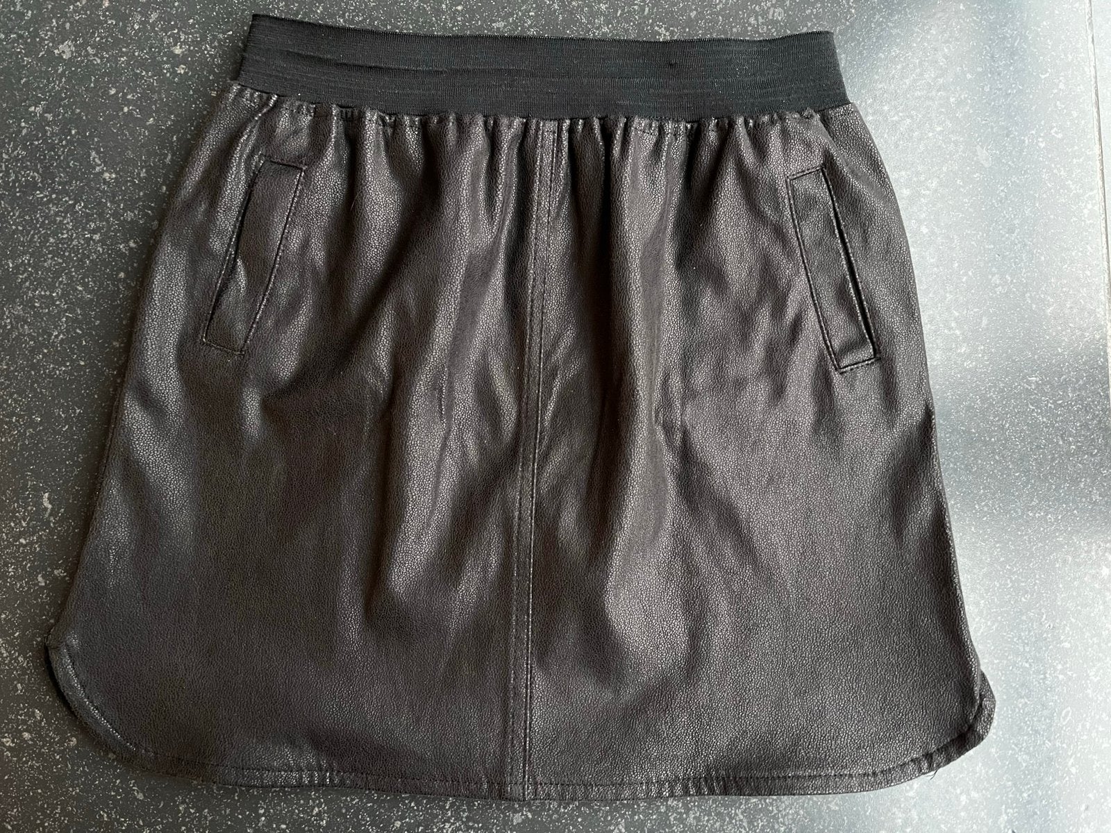 Meisjes zwart leren rokje / rok Kiddo Kidswear mt 146/152, Ophalen of Verzenden, Gebruikt, Meisje, Jurk of Rok