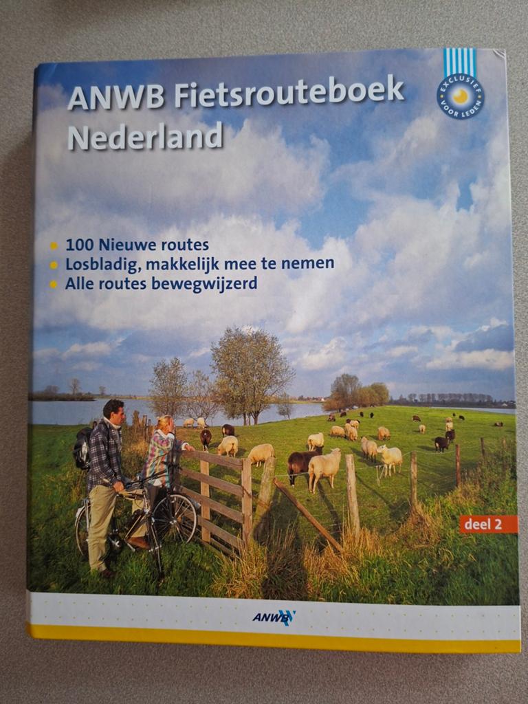 ANWB Fietsrouteboek Nederland - Deel 2, Fiets- of Wandelgids, Ophalen of Verzenden, Zo goed als nieuw, ANWB