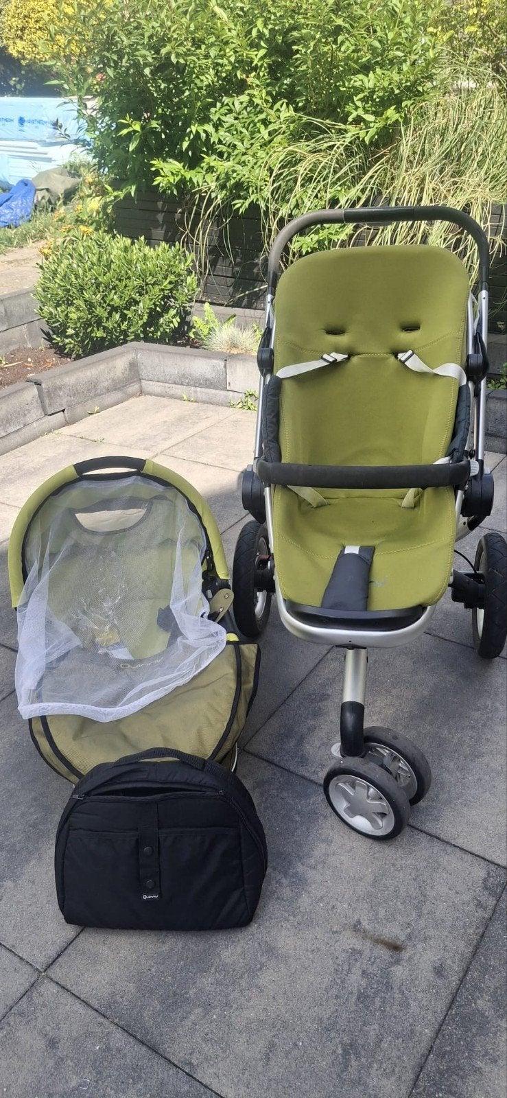 Kinderwagen, Ophalen, Luchtbanden, Quinny, Zo goed als nieuw