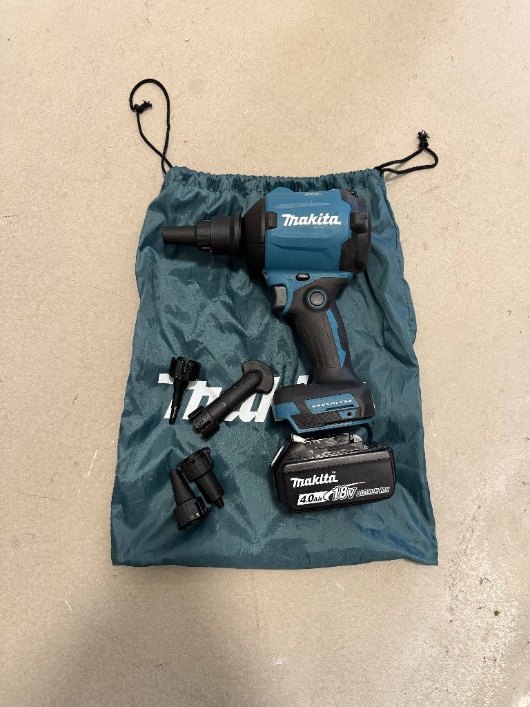 Makita 18V Brushless Blazer (DAS180Z) met 4.0Ah accu en tas, Doe-het-zelf en Verbouw, Gereedschap | Handgereedschap, Ophalen, Zo goed als nieuw