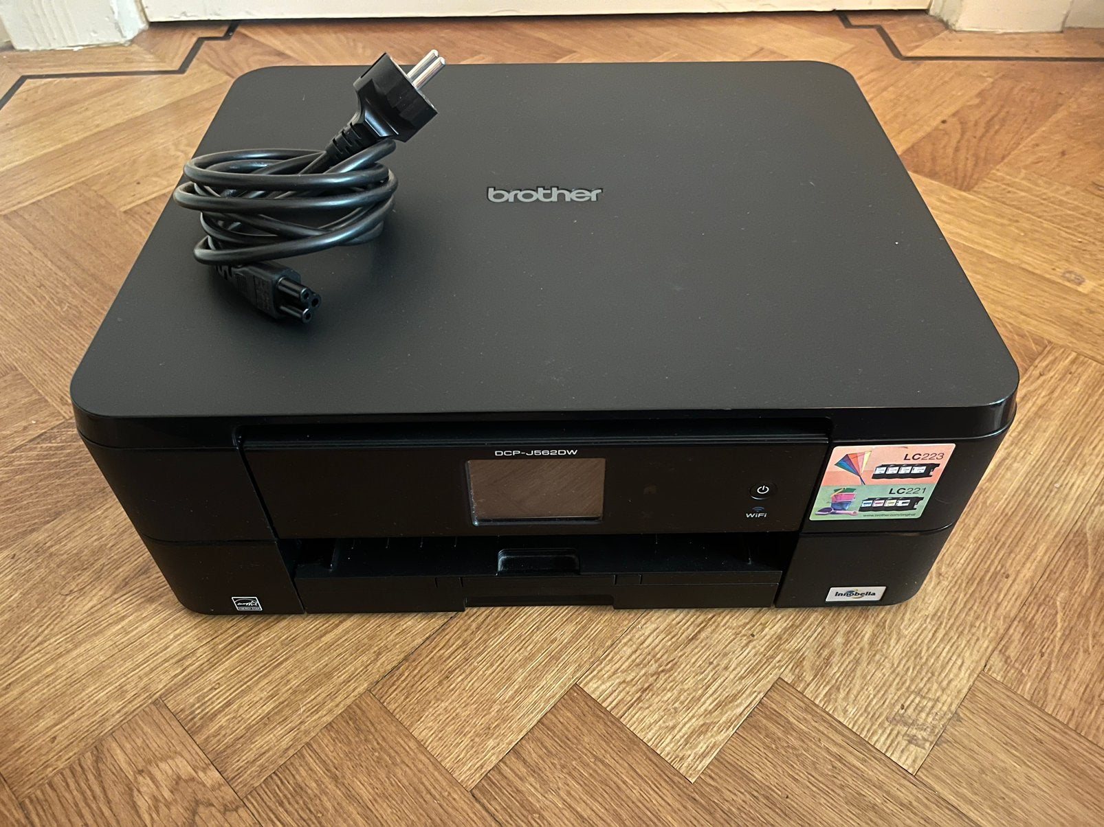 Beother inkjet all in one printer scanner DCP-J562DW, Computers en Software, Printers, Ophalen of Verzenden, Zo goed als nieuw