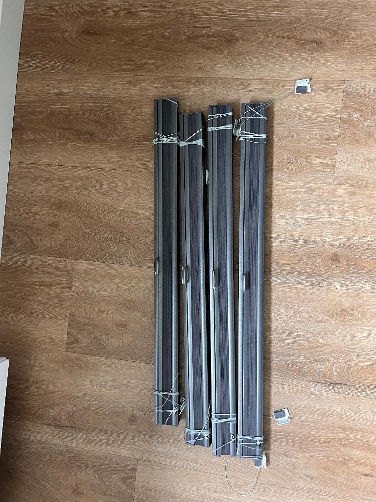Vier stuks luxaflex duette B74,5 - 160cm, Ophalen, Zo goed als nieuw, Grijs