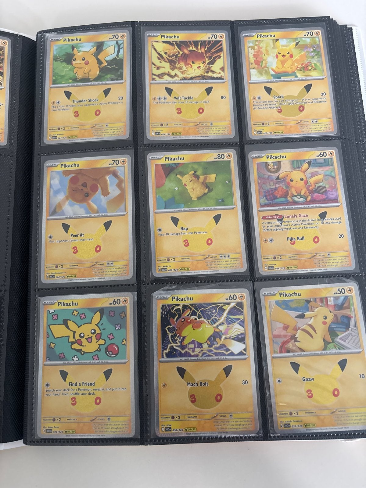 Pikachu Celebrations Set (30 kaarten), Ophalen, Zo goed als nieuw, Meerdere kaarten