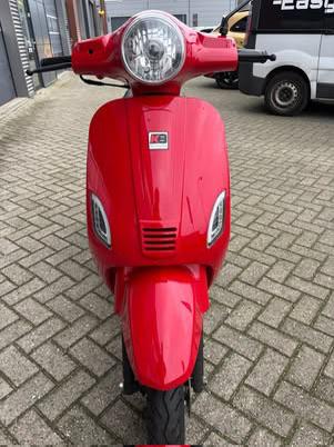 NETTE SCOOTERS TE KOOP – DIRECT RIJDEN, Ophalen, Benzine, Overige merken