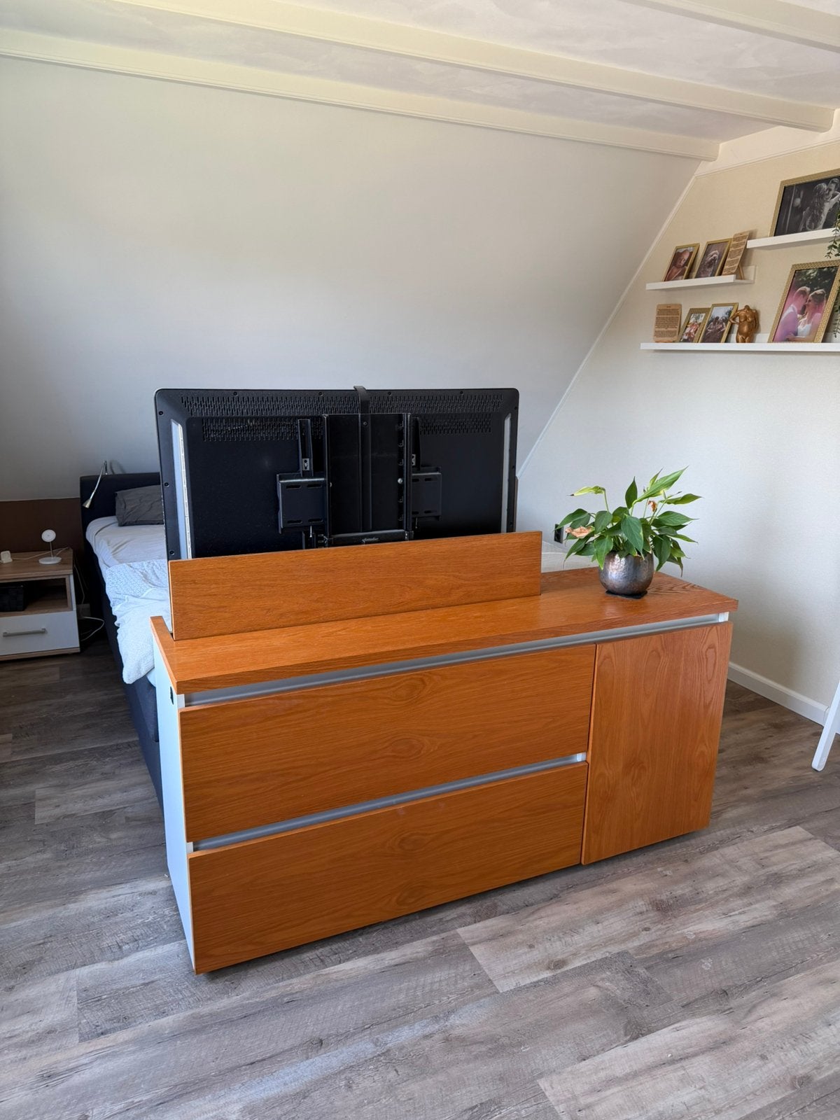 Eiken houten kast / dressoir met TV-lift (156x45x76 cm), Ophalen, Gebruikt, 150 tot 200 cm, Eikenhout
